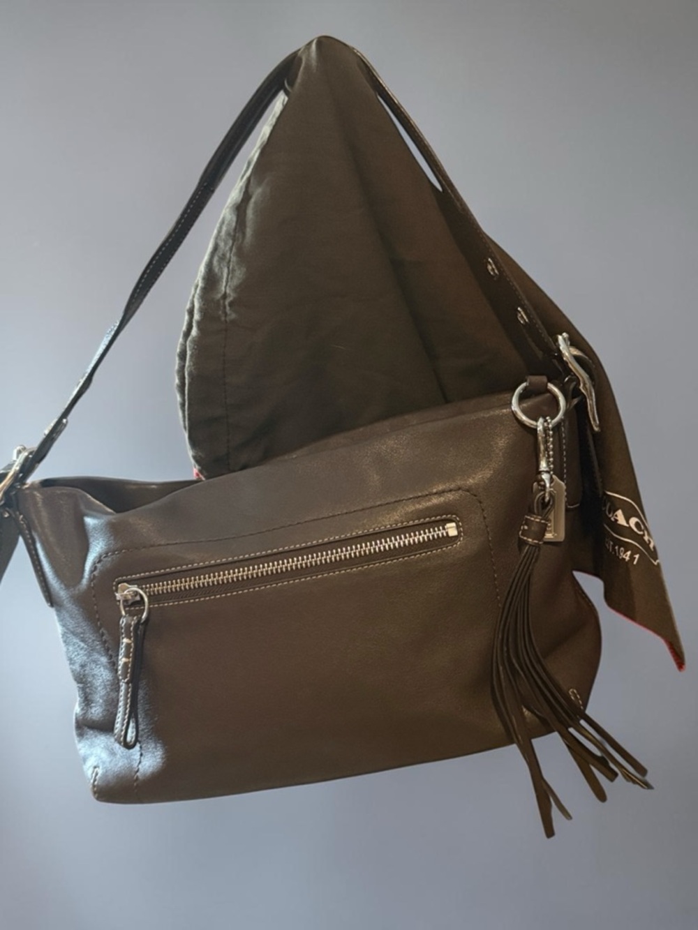 Coach Legacy Dark Brown Leather Shoulder Bag. H056-1417 w/Dustbag! - Picture 3 of 6